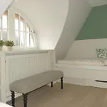 Nyaraló Haus Birdie 1 *